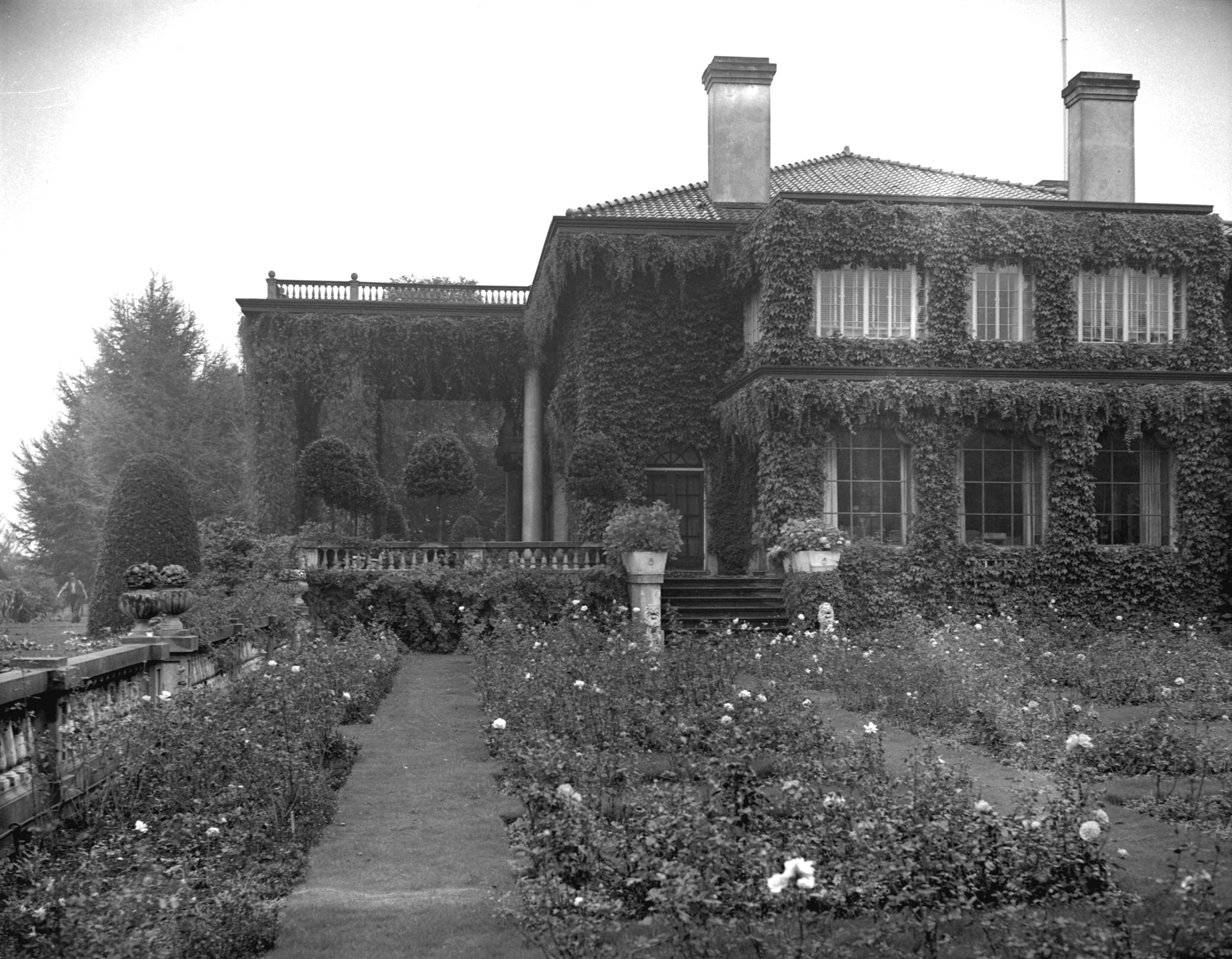 Vancouver’s Most Haunted Neighbourhoods