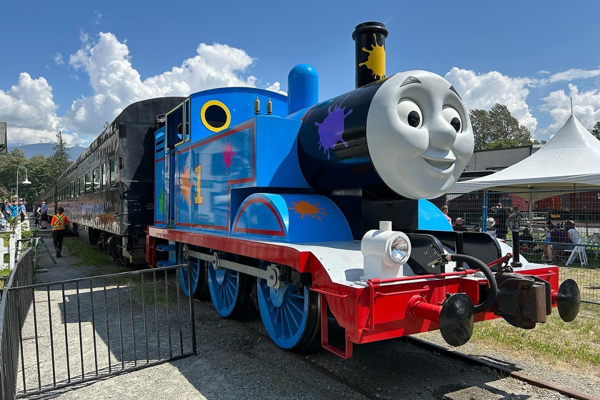 thomas the tank engine